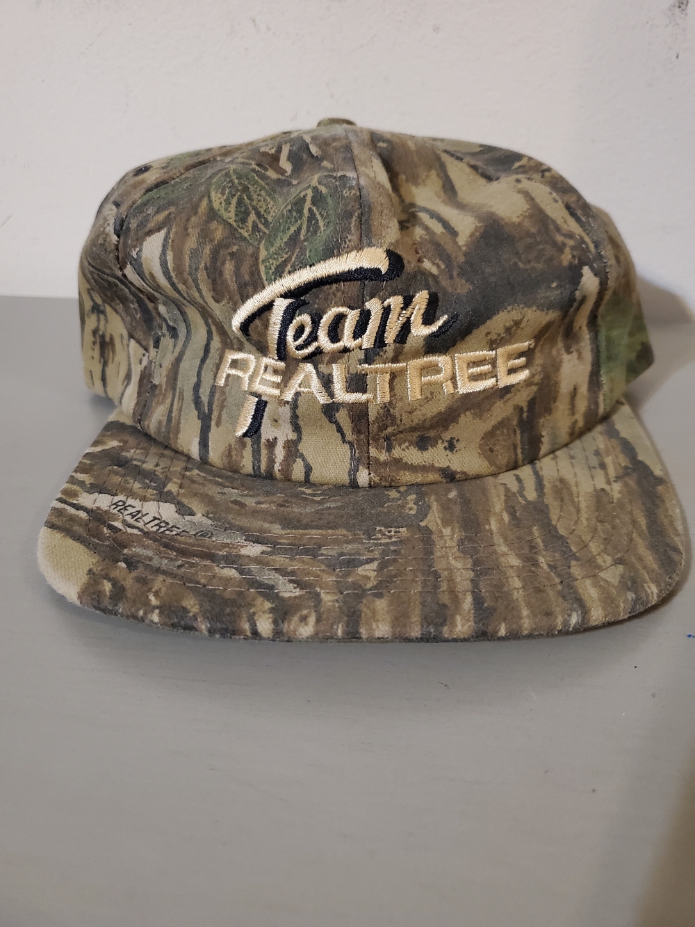 Vintage Team Realtree Camo Hat Cream Embroidered Logo